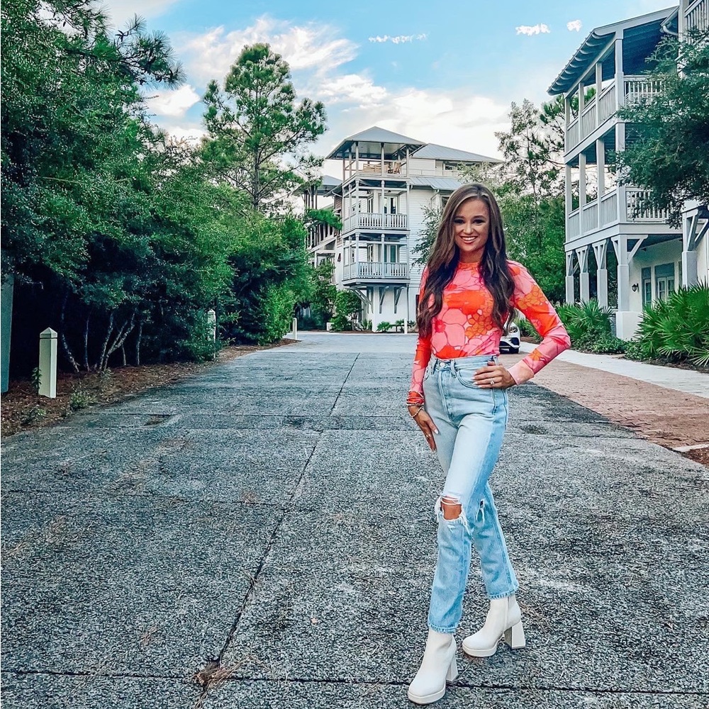 Meet your Posher, Logan